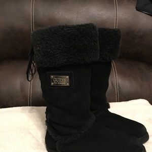 Black Guess boots for woman